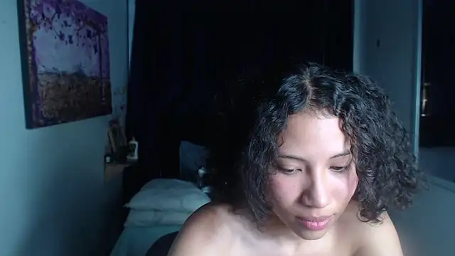 Snapshot of avans_15 chatting on 01-14-25, 12:11 avans 15 online show from 01-14-25, 12:11