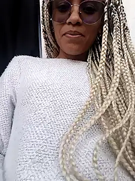 BlairSamy online show from 12-24-24, 08:49