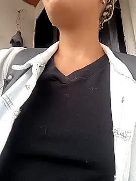 BlairSamy online show from 12-27-24, 06:10