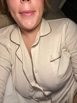 lilylush24 online show from 01-15-25, 10:35