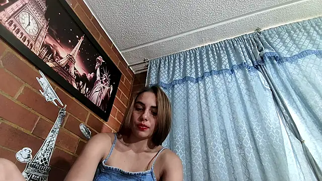 ValeriaLacrozee online show from 03-02-25, 07:12