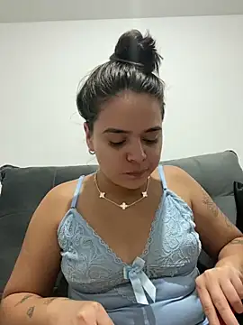 rebeccaareys online show from 02-01-25, 01:23