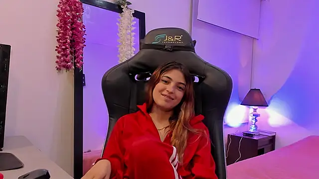 sofiarouge online show from 02-01-25, 02:05