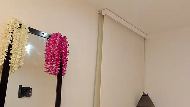 sofiarouge online show from 03-08-25, 02:12