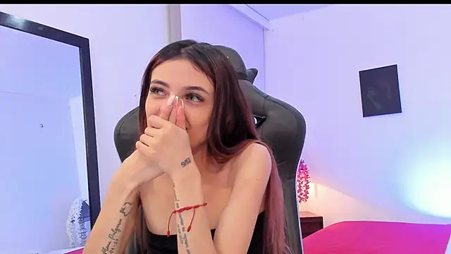 sofiarouge online show from 09-23-25, 08:12