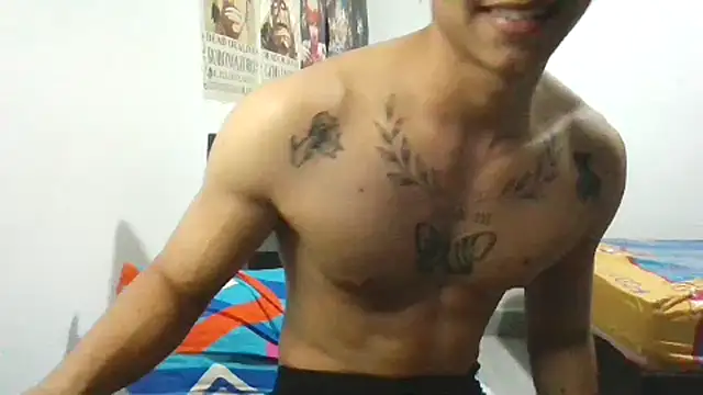 Snapshot of Dillom420 chatting on 02-14-25, 07:17 Dillom420 online show from 02-14-25, 07:17