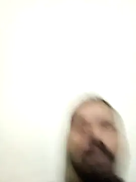 Snapshot of Aabhinashh chatting on 10-15-25, 09:37 Aabhinashh online show from 10-15-25, 09:37