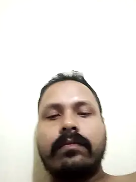 Snapshot of Aabhinashh chatting on 10-22-25, 05:56 Aabhinashh online show from 10-22-25, 05:56