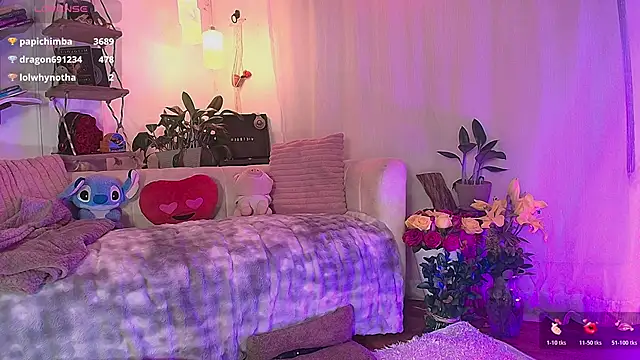 HANNAH LOVEE online show from 06-05-26, 06:52