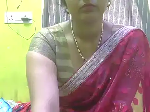 CUTYHINA 001 online show from 12-16-24, 04:13
