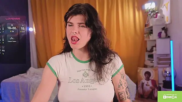 ginavontease online show from 09-16-25, 12:06