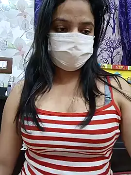 Snapshot of Myloveurvi chatting on 01-04-25, 04:11 Myloveurvi online show from 01-04-25, 04:11