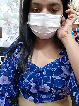 Snapshot of Myloveurvi chatting on 01-23-25, 11:15 Myloveurvi online show from 01-23-25, 11:15