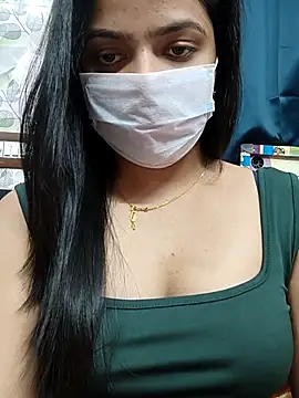 Snapshot of Myloveurvi chatting on 09-27-25, 07:08 Myloveurvi online show from 09-27-25, 07:08