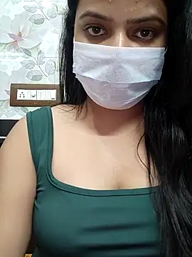 Snapshot of Myloveurvi chatting on 04-23-26, 10:14 Myloveurvi online show from 04-23-26, 10:14