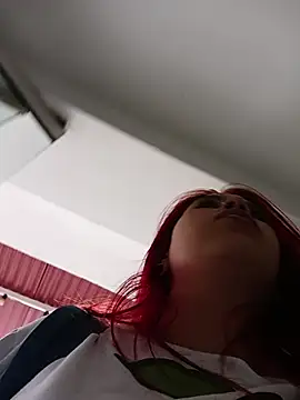 aurora sky11 online show from 11-24-25, 09:03