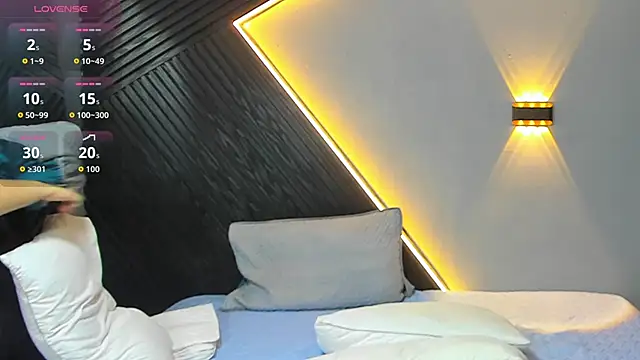 Laia and Aloby online show from 03-16-26, 10:14