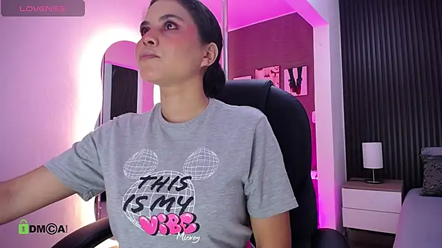 natasha  jackson online show from 10-05-25, 12:14