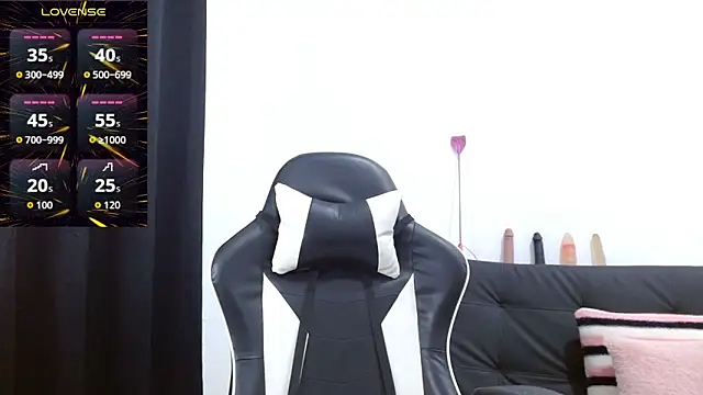 Kiara-Rider online show from 09-23-25, 03:59