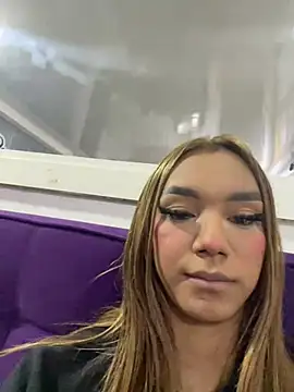 Snapshot of Nikol_Rang__ chatting on 01-06-25, 02:26 Nikol Rang online show from 01-06-25, 02:26