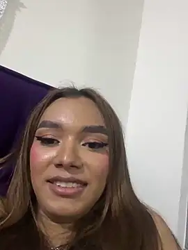 Snapshot of Nikol_Rang__ chatting on 03-04-25, 07:08 Nikol Rang online show from 03-04-25, 07:08