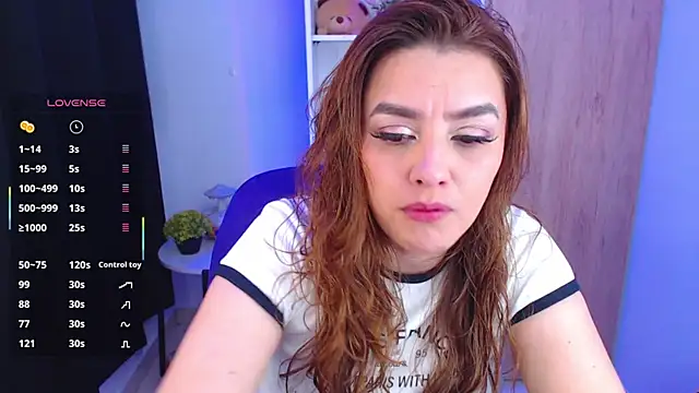 Snapshot of Lu_perez chatting on 06-30-26, 01:28 Lu perez online show from 06-30-26, 01:28