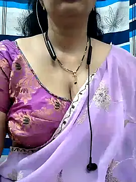 Snapshot of bhuvana555 chatting on 12-10-24, 03:52 bhuvana555 online show from 12-10-24, 03:52
