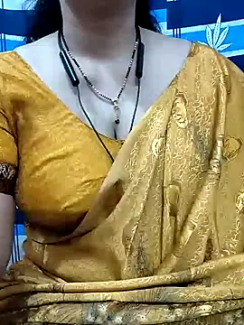 Snapshot of bhuvana555 chatting on 12-17-24, 07:07 bhuvana555 online show from 12-17-24, 07:07