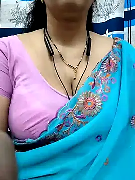 Snapshot of bhuvana555 chatting on 12-18-24, 04:20 bhuvana555 online show from 12-18-24, 04:20