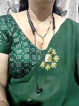 Snapshot of bhuvana555 chatting on 12-20-24, 06:13 bhuvana555 online show from 12-20-24, 06:13