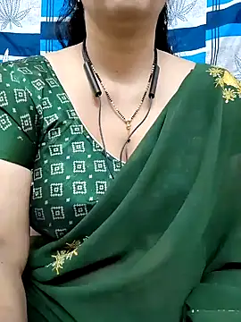 Snapshot of bhuvana555 chatting on 01-03-25, 04:33 bhuvana555 online show from 01-03-25, 04:33