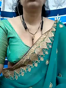 Snapshot of bhuvana555 chatting on 01-08-25, 04:23 bhuvana555 online show from 01-08-25, 04:23