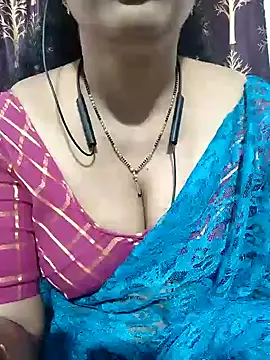 Snapshot of bhuvana555 chatting on 01-15-25, 08:58 bhuvana555 online show from 01-15-25, 08:58