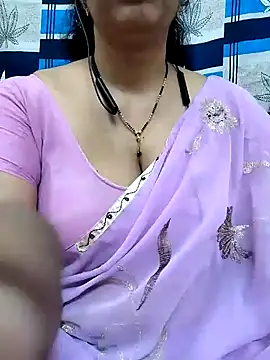 Snapshot of bhuvana555 chatting on 01-25-25, 04:34 bhuvana555 online show from 01-25-25, 04:34
