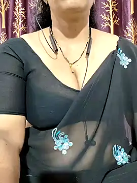Snapshot of bhuvana555 chatting on 01-25-25, 08:53 bhuvana555 online show from 01-25-25, 08:53