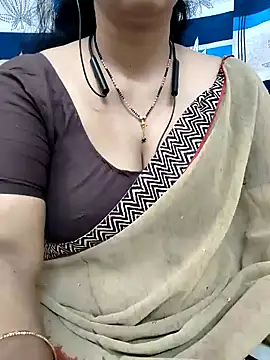 Snapshot of bhuvana555 chatting on 02-05-25, 04:48 bhuvana555 online show from 02-05-25, 04:48