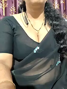 Snapshot of bhuvana555 chatting on 02-09-25, 05:01 bhuvana555 online show from 02-09-25, 05:01