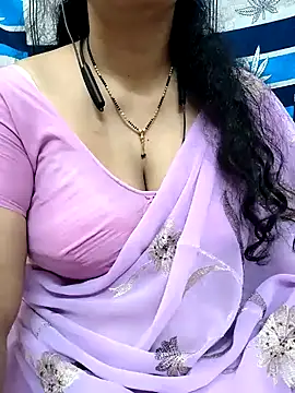 Snapshot of bhuvana555 chatting on 02-11-25, 06:51 bhuvana555 online show from 02-11-25, 06:51