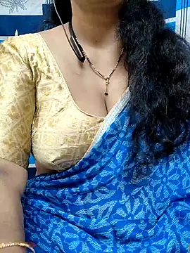 Snapshot of bhuvana555 chatting on 02-17-25, 04:09 bhuvana555 online show from 02-17-25, 04:09