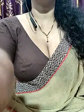 Snapshot of bhuvana555 chatting on 02-28-25, 07:56 bhuvana555 online show from 02-28-25, 07:56