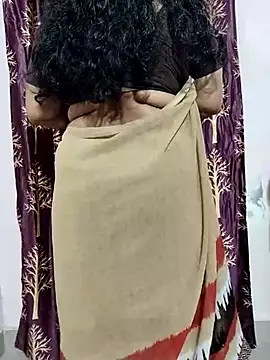 Snapshot of bhuvana555 chatting on 03-19-25, 05:17 bhuvana555 online show from 03-19-25, 05:17
