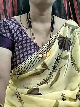 Snapshot of bhuvana555 chatting on 09-24-25, 05:16 bhuvana555 online show from 09-24-25, 05:16