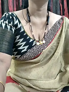 Snapshot of bhuvana555 chatting on 09-25-25, 05:27 bhuvana555 online show from 09-25-25, 05:27