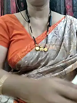 Snapshot of bhuvana555 chatting on 10-10-25, 03:49 bhuvana555 online show from 10-10-25, 03:49