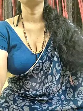 Snapshot of bhuvana555 chatting on 10-20-25, 05:02 bhuvana555 online show from 10-20-25, 05:02