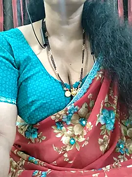 Snapshot of bhuvana555 chatting on 11-10-25, 04:50 bhuvana555 online show from 11-10-25, 04:50