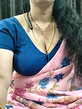 Snapshot of bhuvana555 chatting on 11-22-25, 05:34 bhuvana555 online show from 11-22-25, 05:34