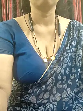 Snapshot of bhuvana555 chatting on 11-27-25, 05:15 bhuvana555 online show from 11-27-25, 05:15