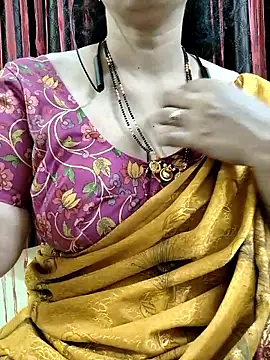 Snapshot of bhuvana555 chatting on 11-29-25, 05:16 bhuvana555 online show from 11-29-25, 05:16