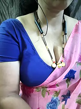Snapshot of bhuvana555 chatting on 04-26-26, 05:21 bhuvana555 online show from 04-26-26, 05:21